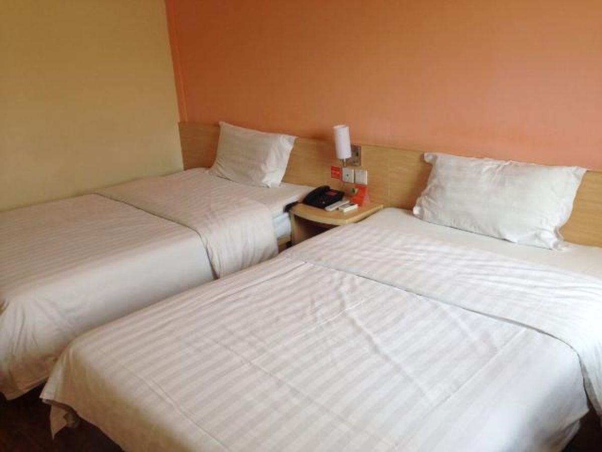 7Days Inn Shanghai Pudong New International Expo Centre Esterno foto